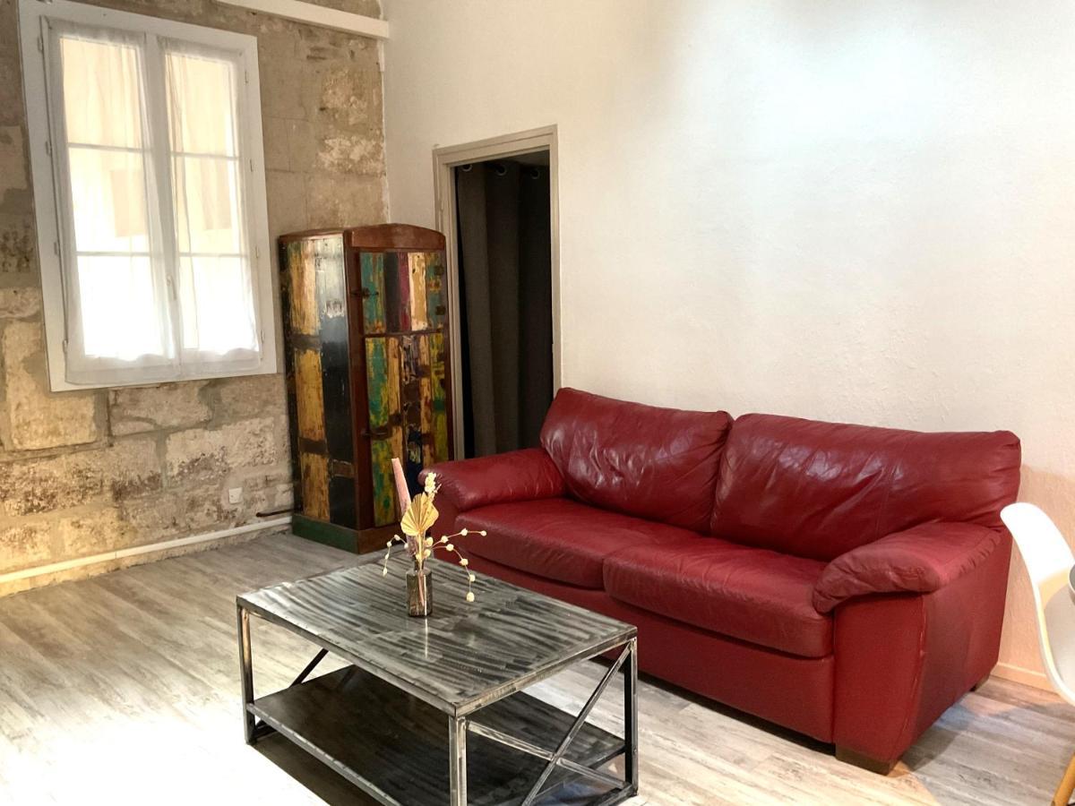 Place Aux Herbes Apartment Nimes Ngoại thất bức ảnh