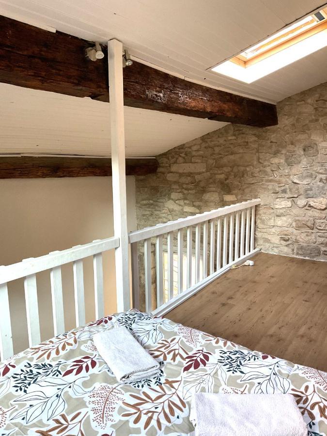 Place Aux Herbes Apartment Nimes Ngoại thất bức ảnh
