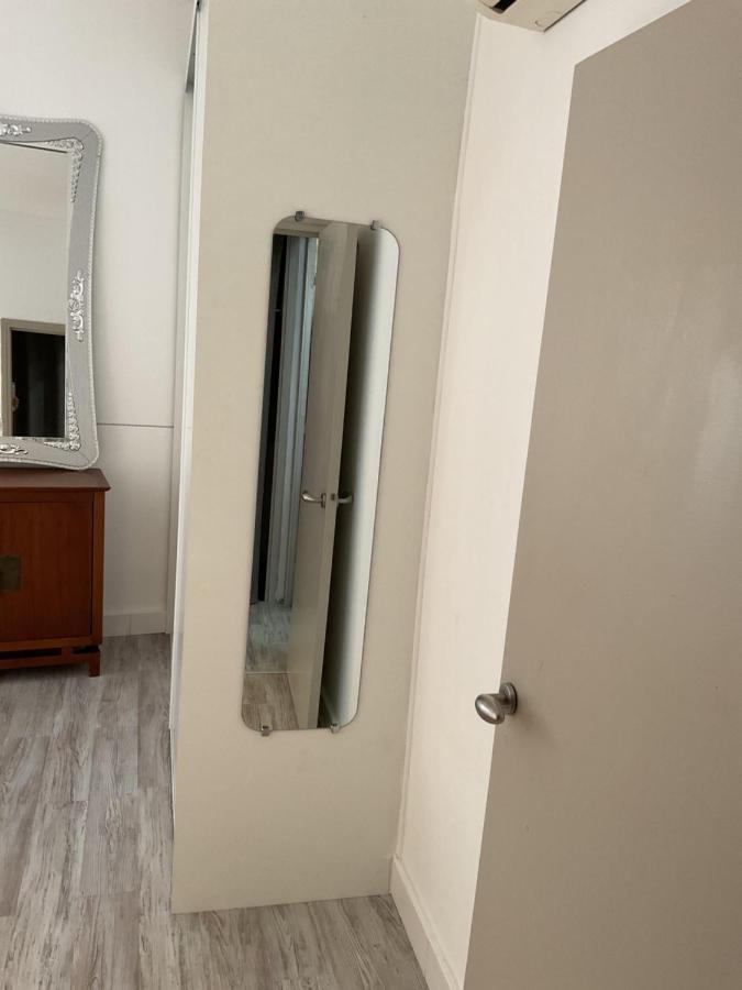 Place Aux Herbes Apartment Nimes Ngoại thất bức ảnh