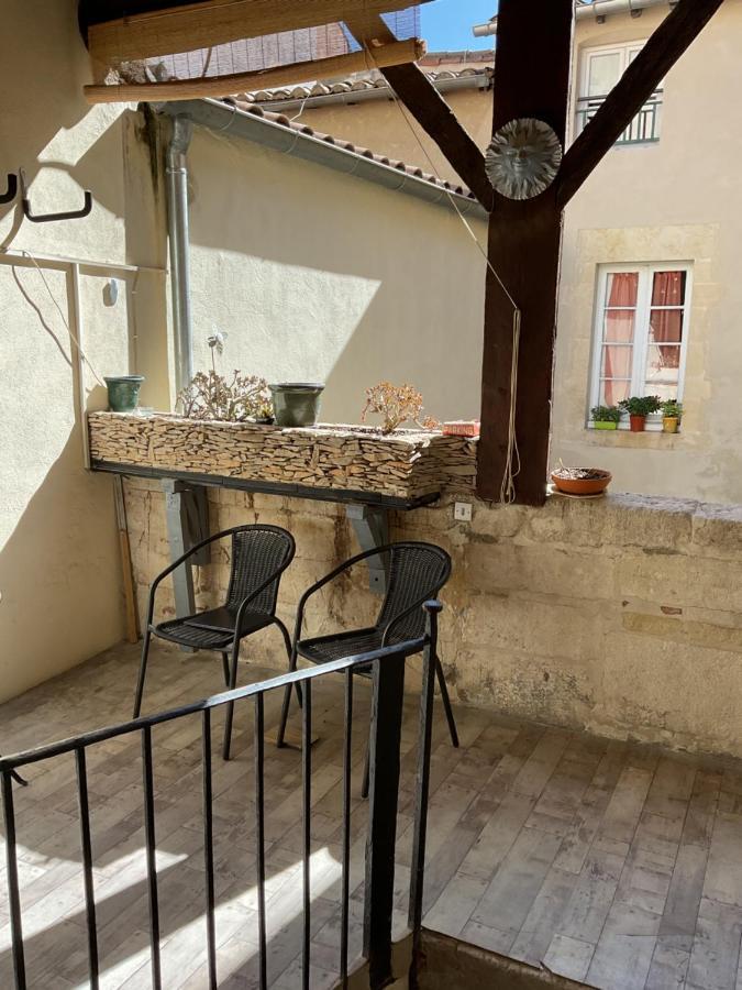 Place Aux Herbes Apartment Nimes Ngoại thất bức ảnh